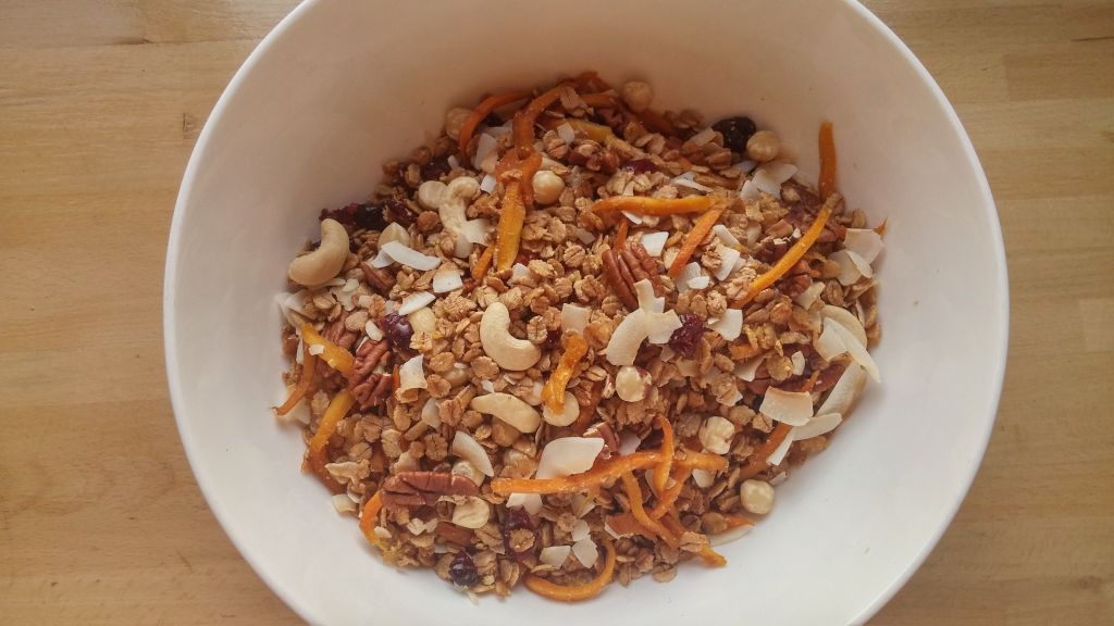 Healthy And Easy Granola Recipe - Let's Brighten Up