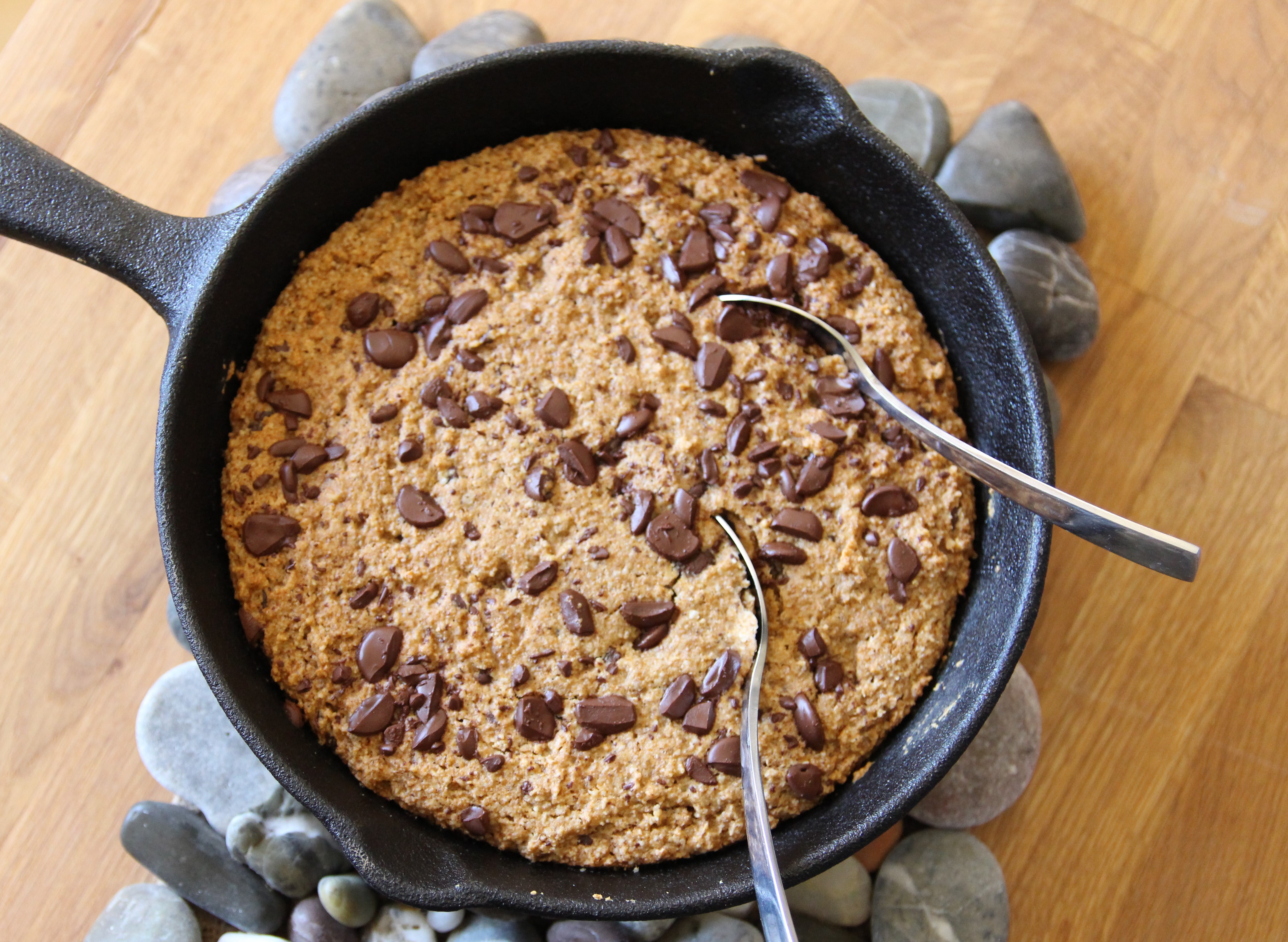 skillet chocolate chip cookie for two