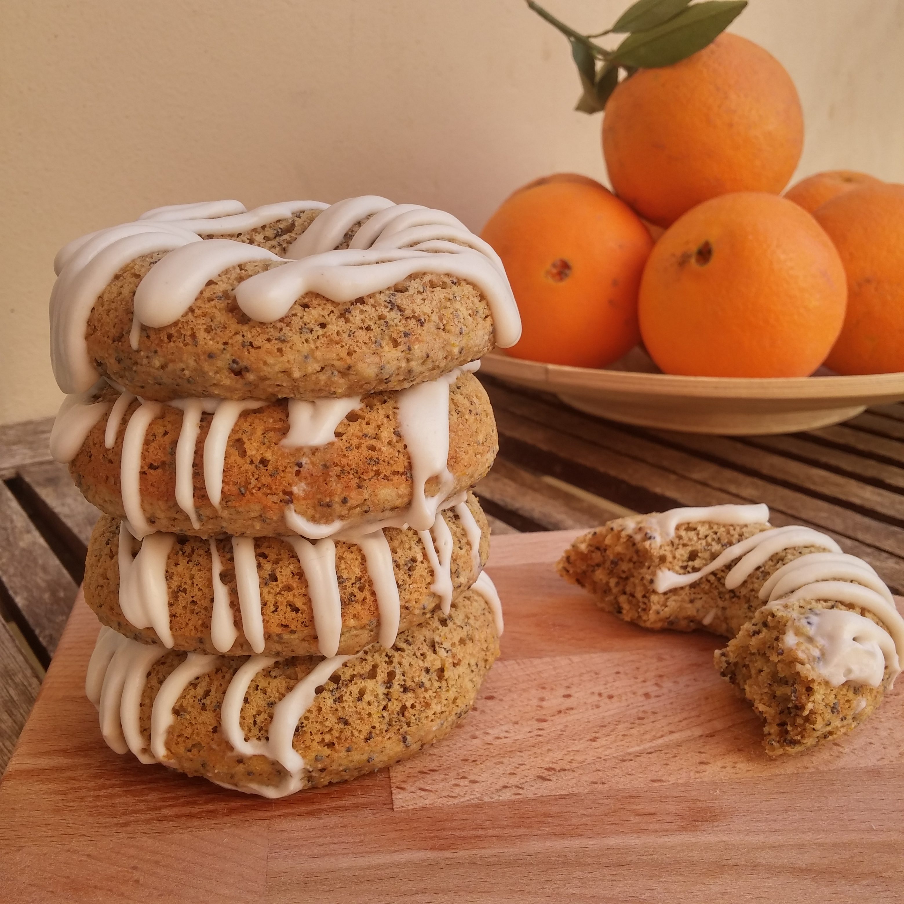 baked vegan donuts