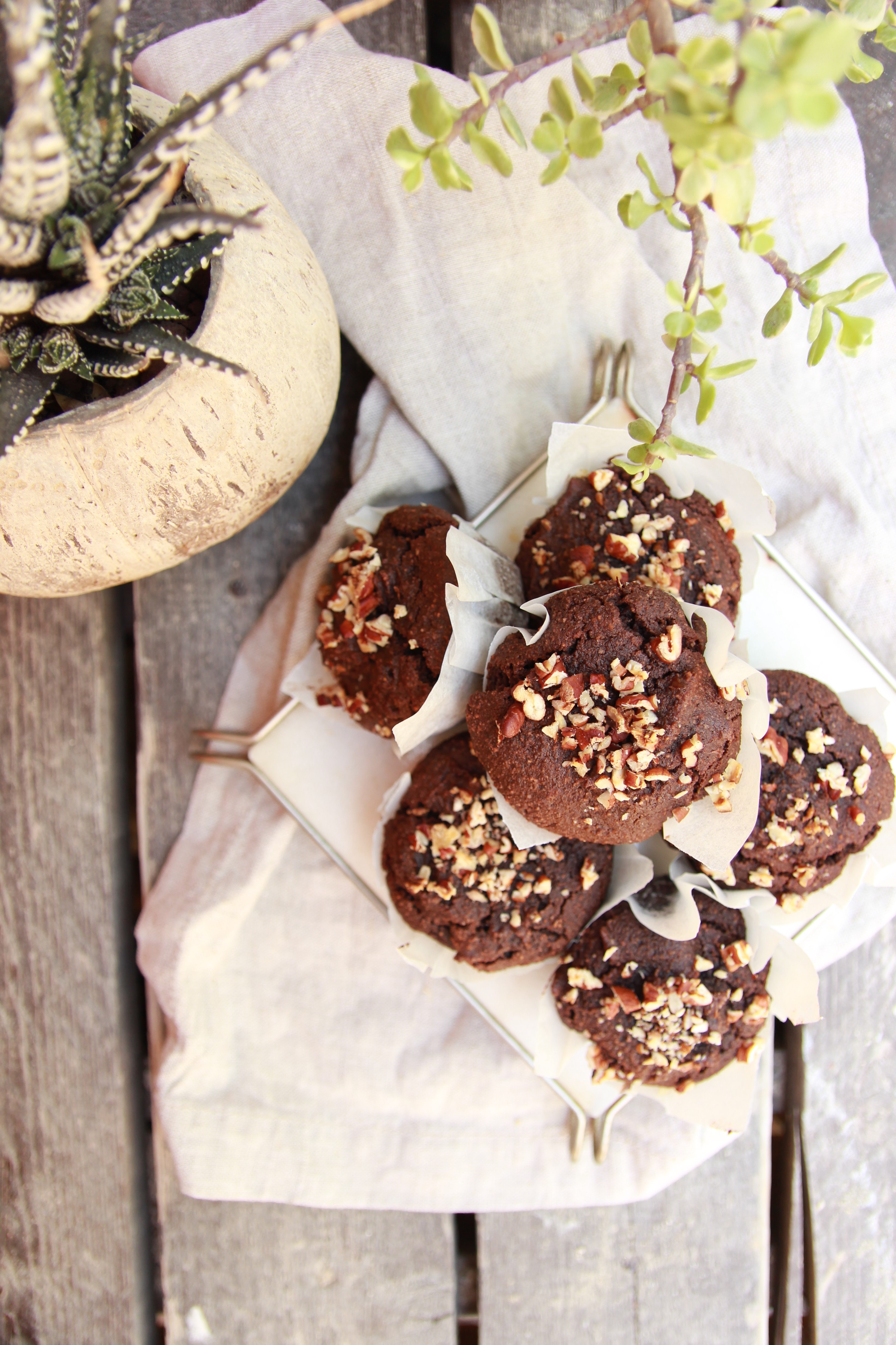 vegan chocolate muffins