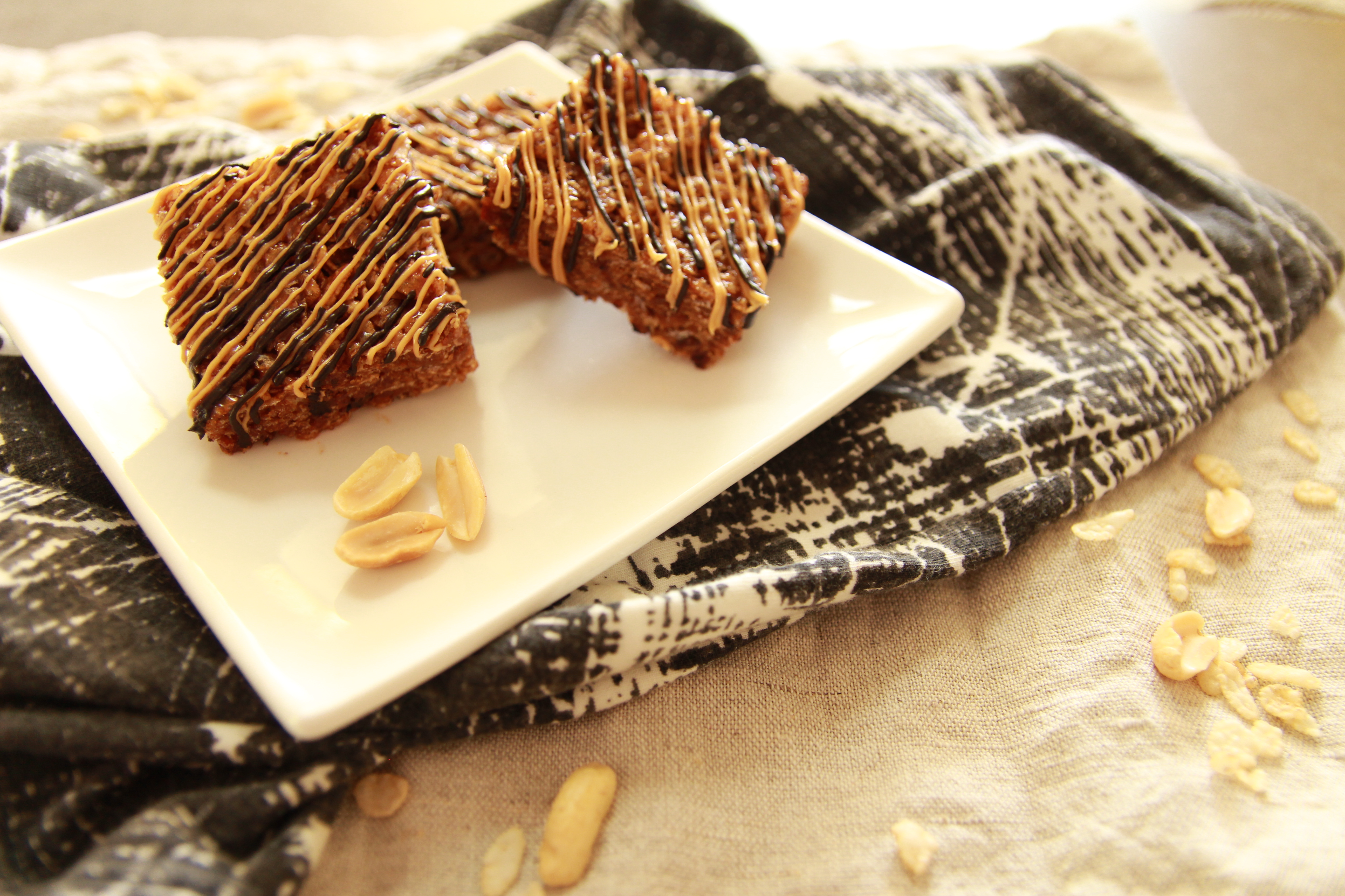 rice crackers with peanut butter