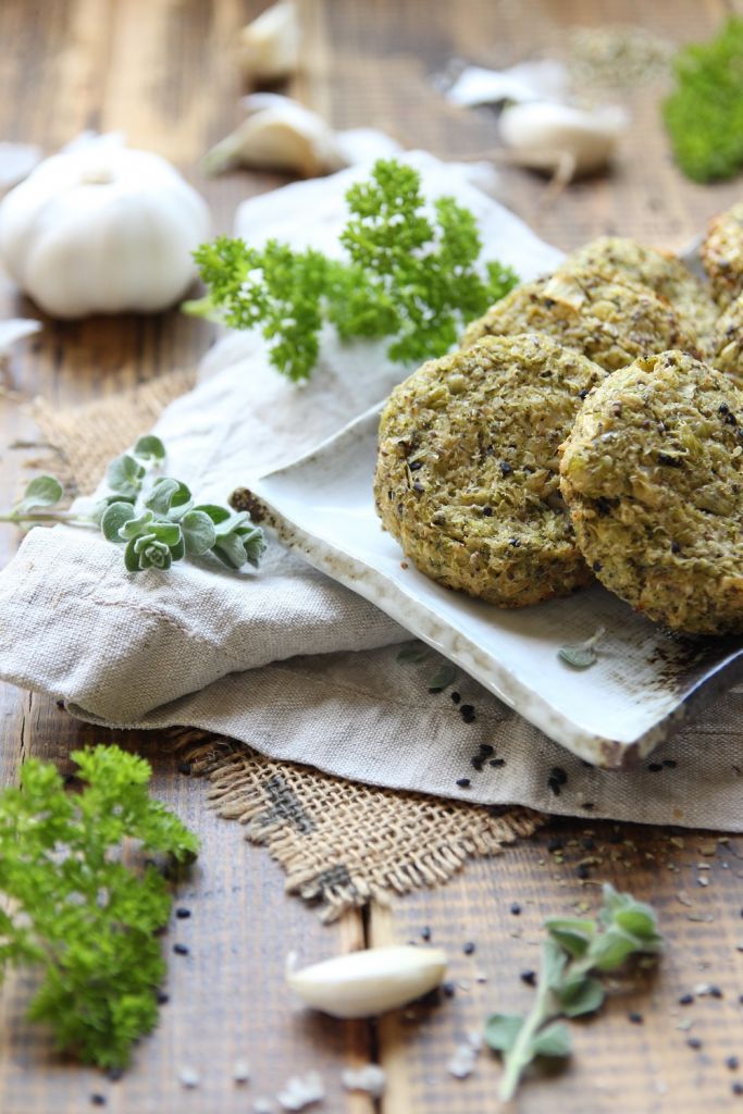 Baked Broccoli Quinoa Patties