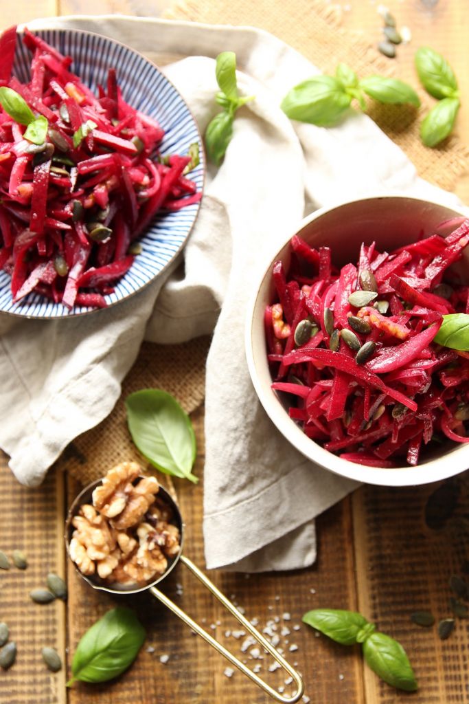 raw vegan beetroot salad